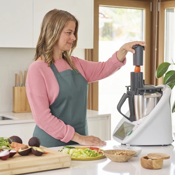 Vorwerk Thermomix TM7 — Robot Cuiseur Multifonction Nouvelle Génération · Écran 10"