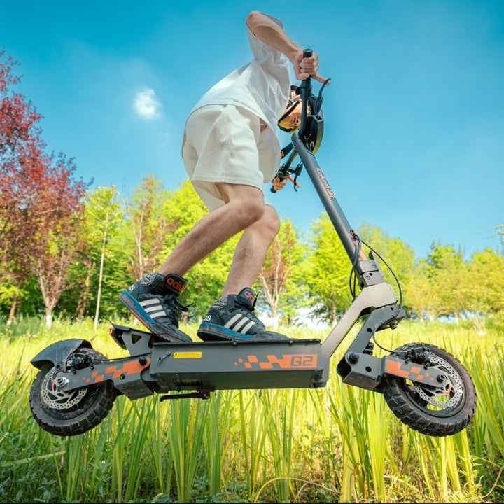 Kukirin G2 Pro — Trottinette Électrique 800 W · 45 km/h · 55 km d'Autonomie · Pneus 10"